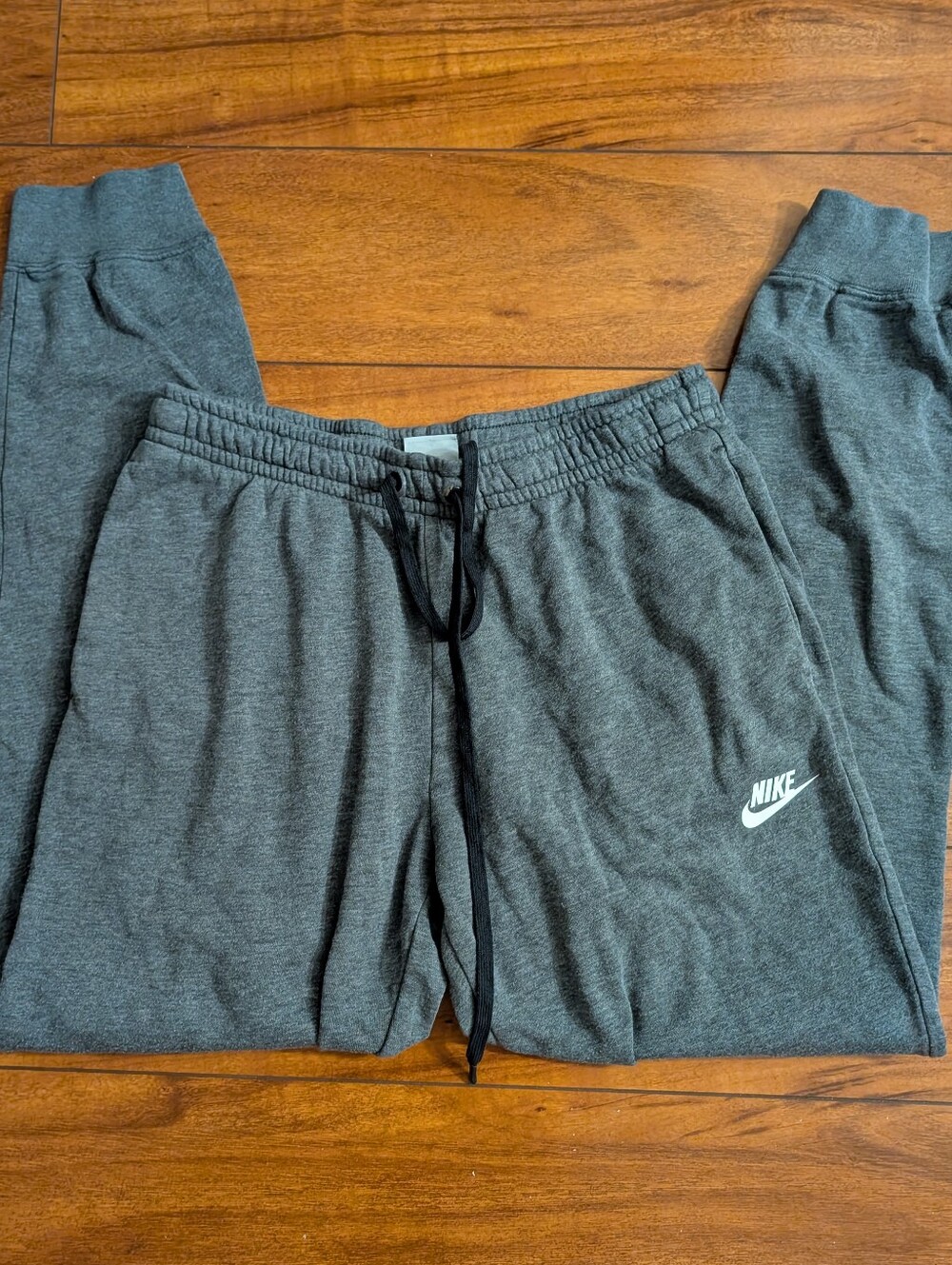 Nike Gray Fleece Jogger Pants - Comfortable Active Bottoms